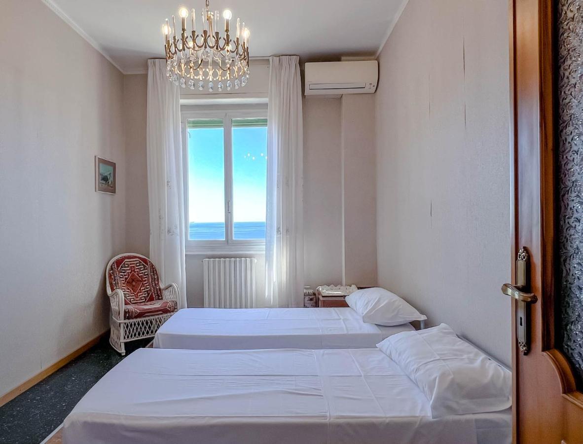 ואראצה Grande Appartamento Vista Mare מראה חיצוני תמונה